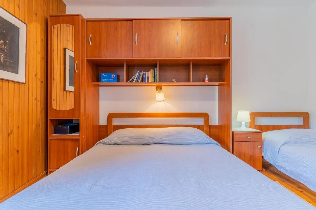 Hotel Soba Cres Affittacamere